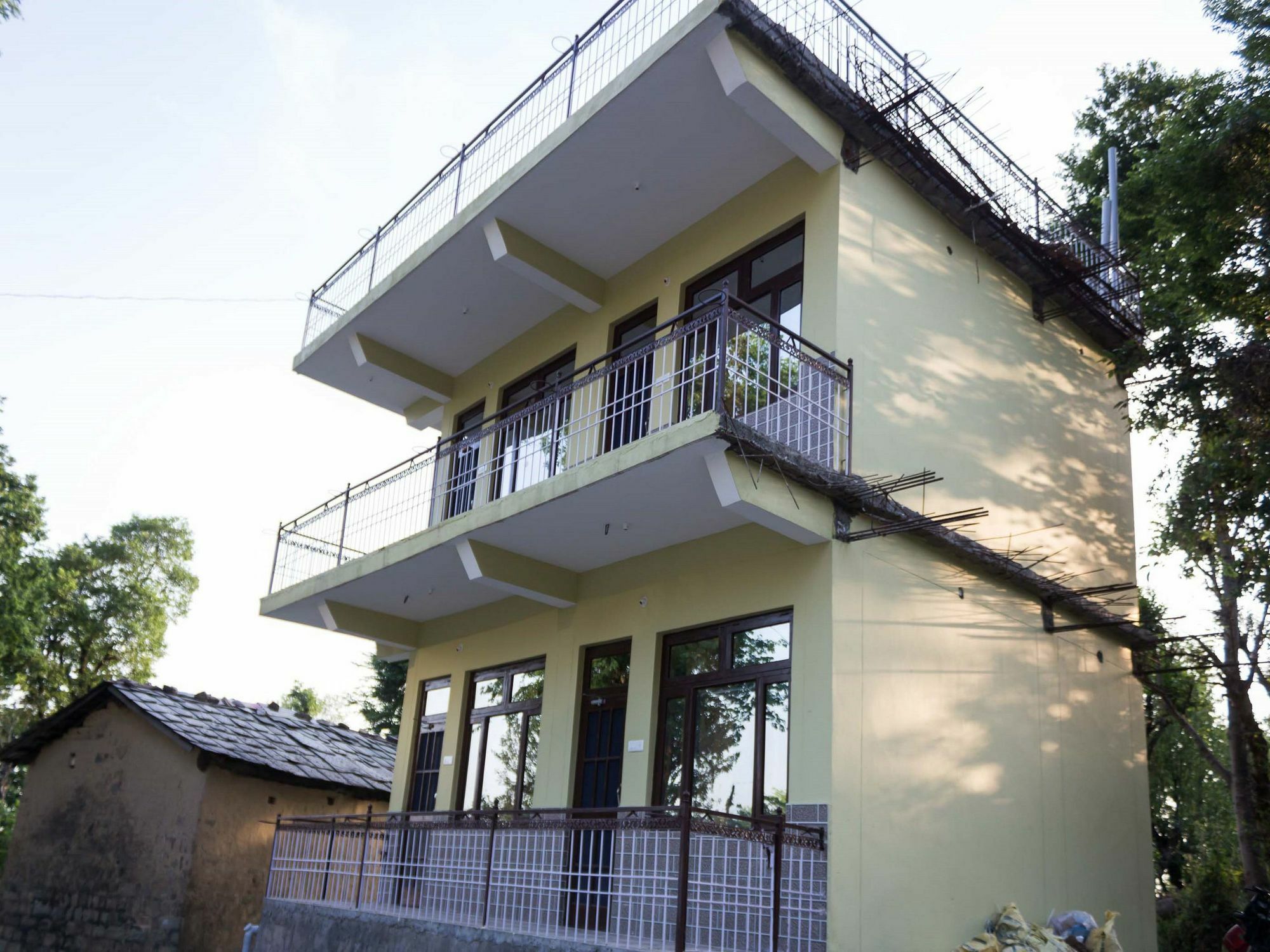 Oyo Home 13409 Cozy Stay Dharamshala Exterior foto